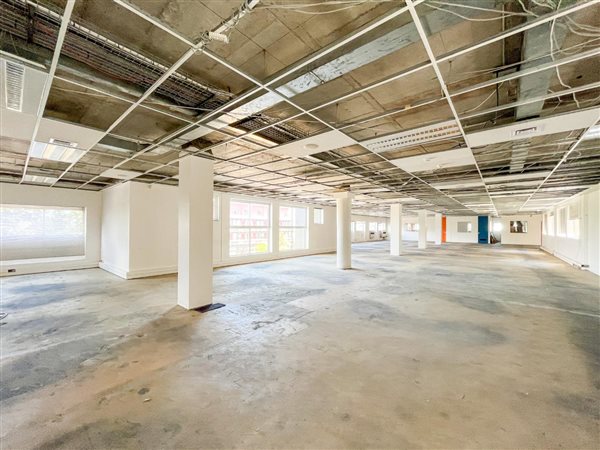 2942  m² Office Space in Boston