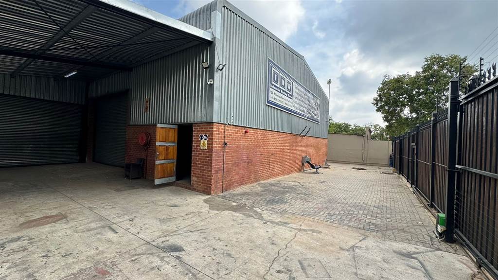 1104  m² Industrial space in Pretoria West photo number 27