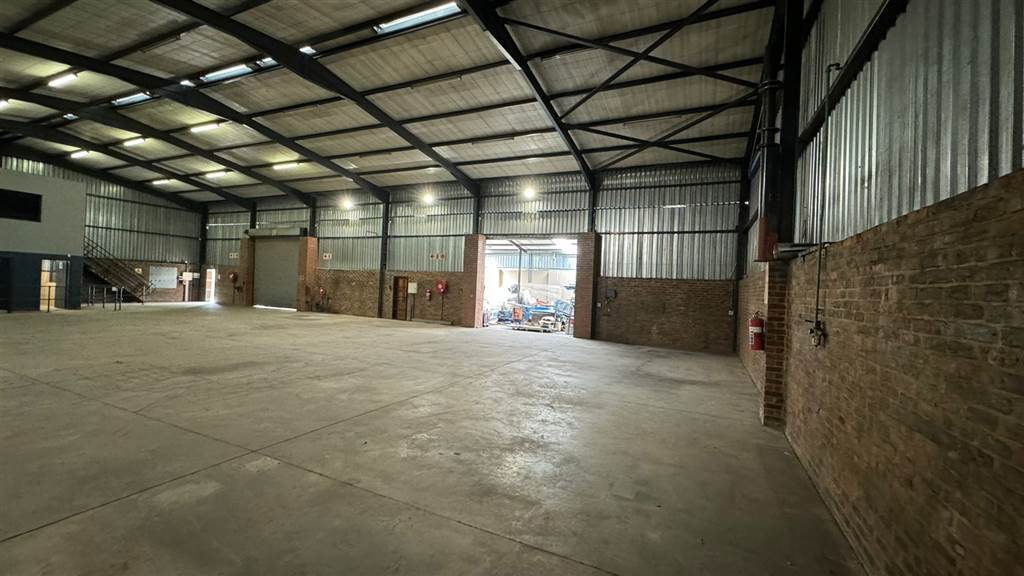 1104  m² Industrial space in Pretoria West photo number 10
