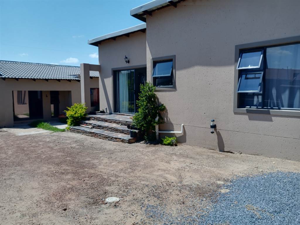 4 Bed House for sale in Liefde en Vrede T4500574 Private Property