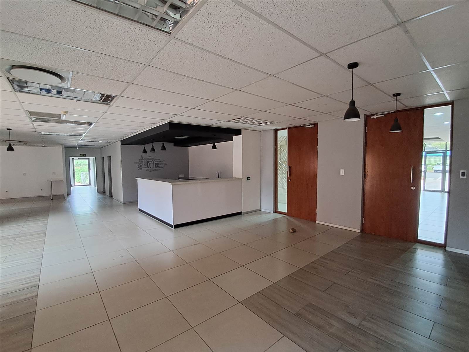 2953  m² Commercial space in Constantia Kloof photo number 22