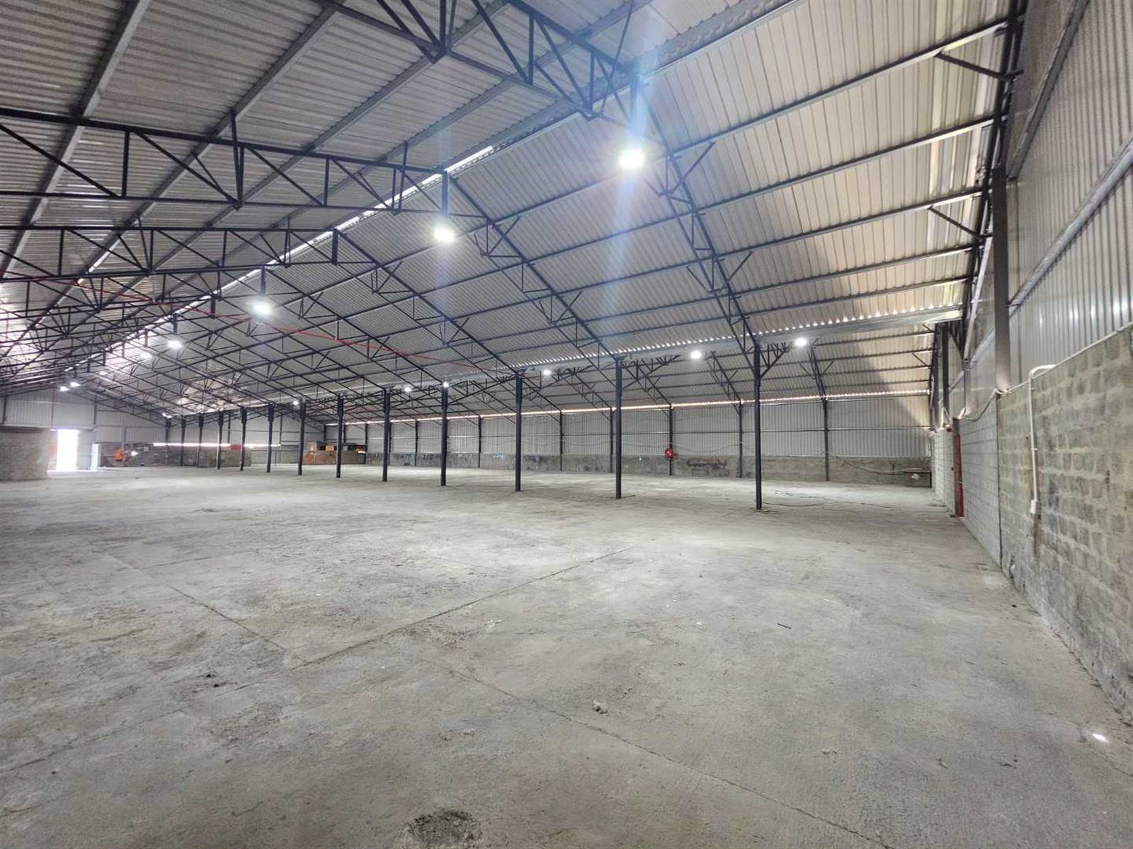 1800  m² Industrial space in Fisantekraal photo number 5