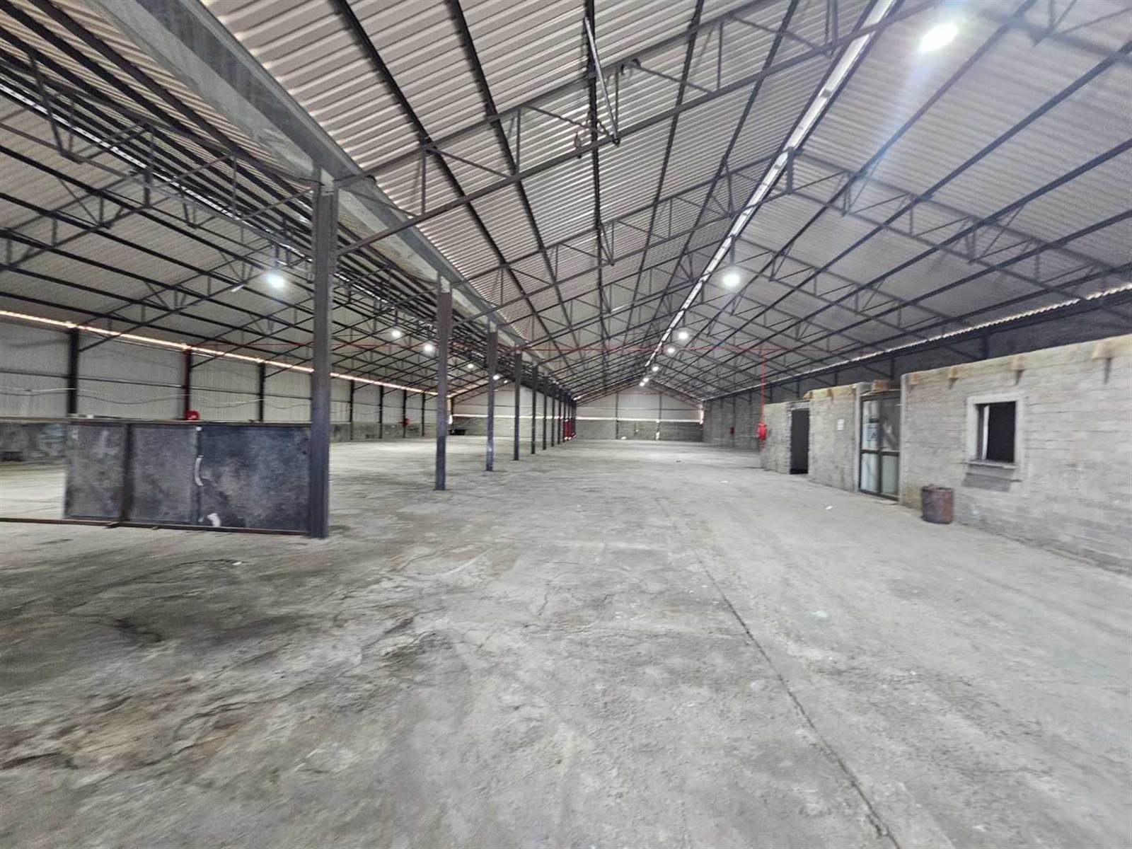 1800  m² Industrial space in Fisantekraal photo number 3