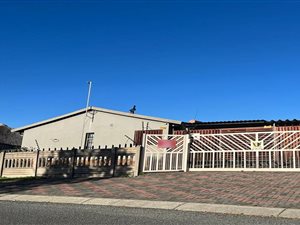 4 Bed House in Secunda
