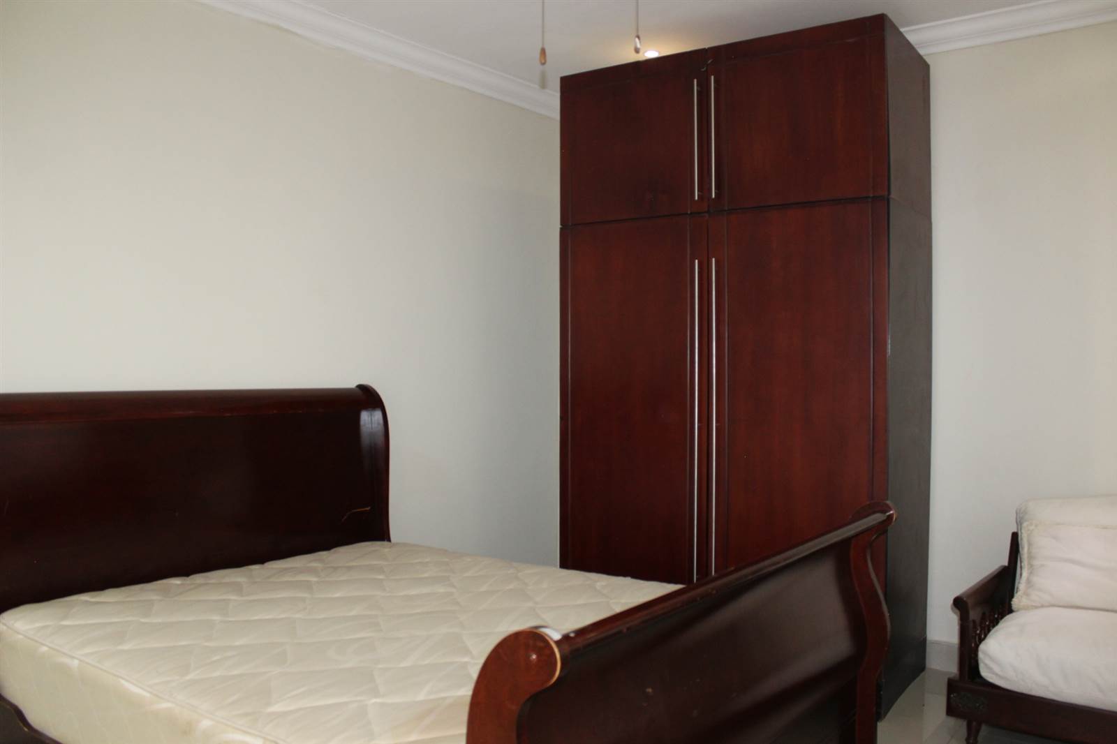 2 Bed Apartment in Mount Amanzi photo number 7