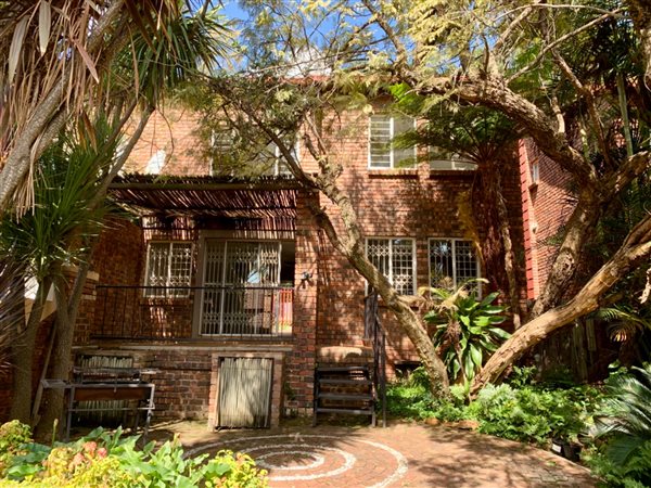 3 Bed Townhouse in Constantia Park