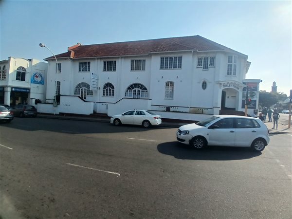 41  m² Commercial space