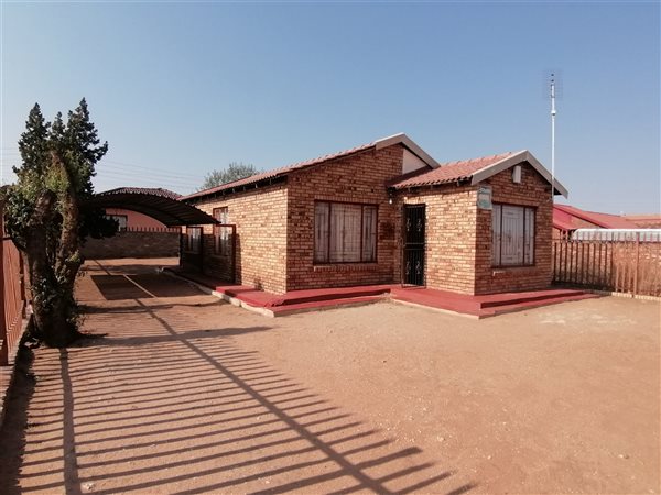 3 Bed House in Mmabatho