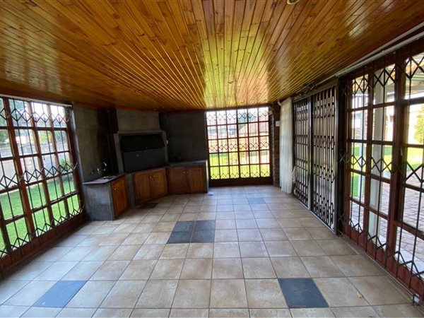 3 Bedroom House 3 Bedroom House