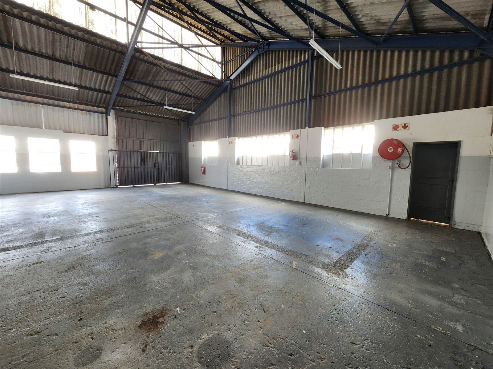 255  m² Industrial space in Bellville Central photo number 5