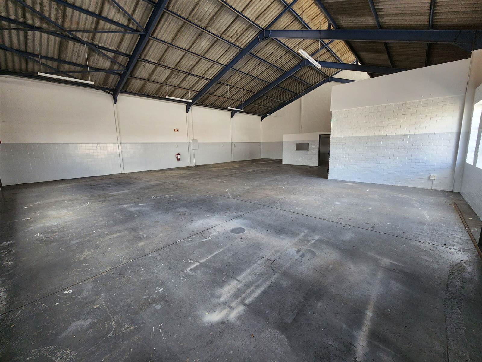 255  m² Industrial space in Bellville Central photo number 7