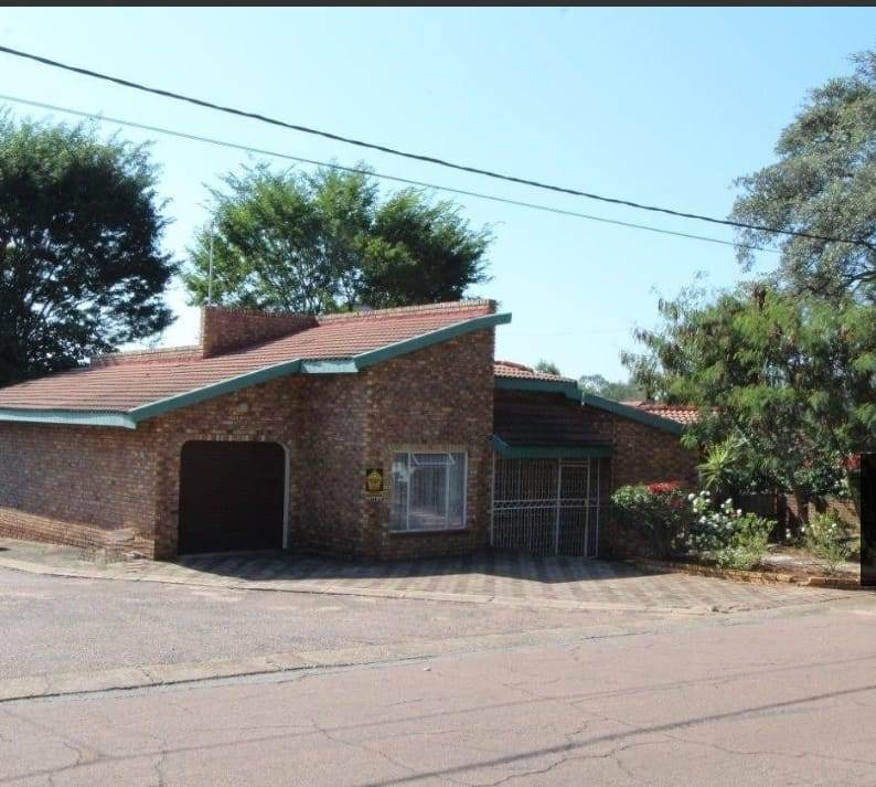 3 Bed House in Modimolle photo number 29