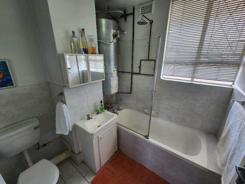 1 Bed Flat in Pinetown Central photo number 12