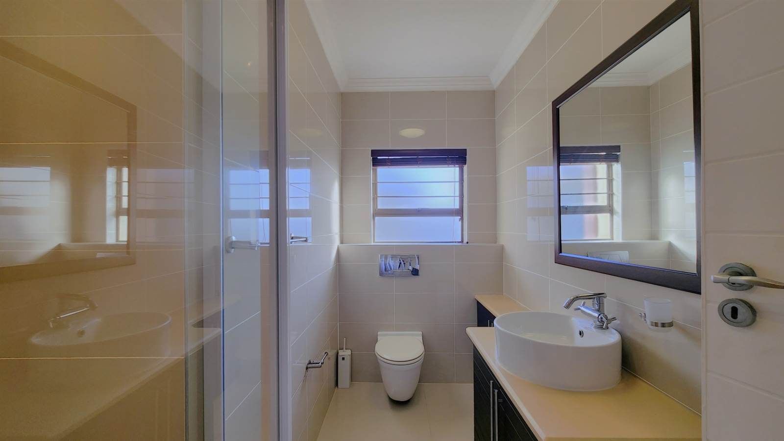 3 Bed Apartment in Shelly Beach photo number 17