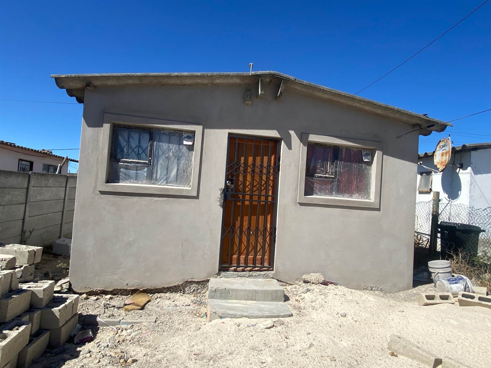 1 Bed House in Khayelitsha photo number 1