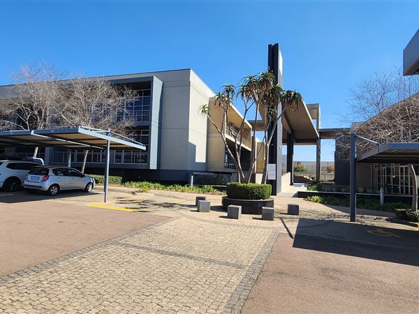 485  m² Commercial space in Highveld