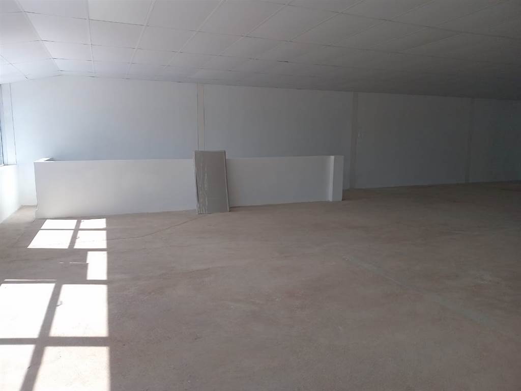 177  m² Commercial space in New Germany photo number 7