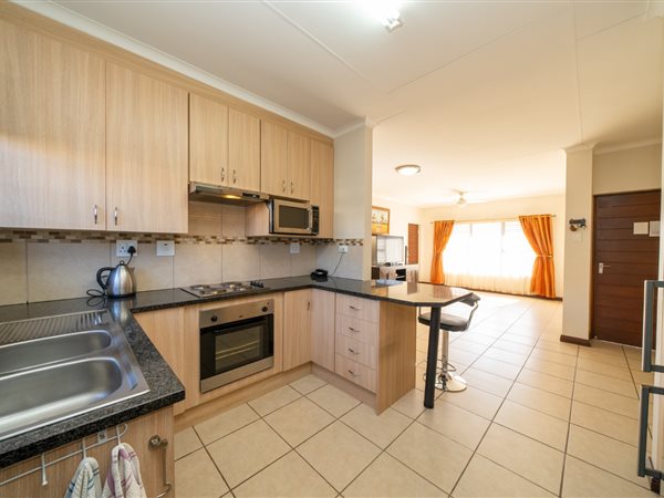 2 Bedroom House 2 Bedroom House