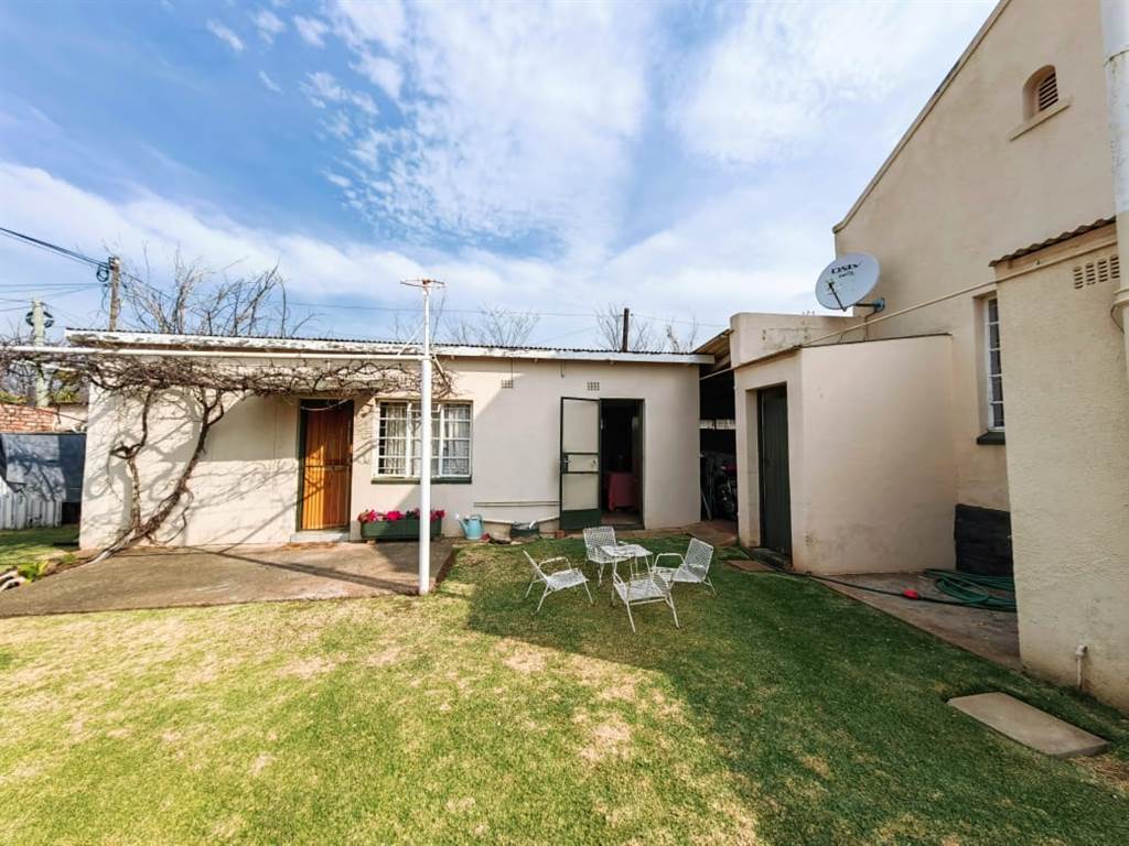 3 Bed House in Potchefstroom Central photo number 24
