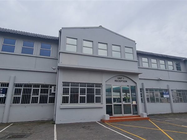 1810  m² Industrial space in Epping