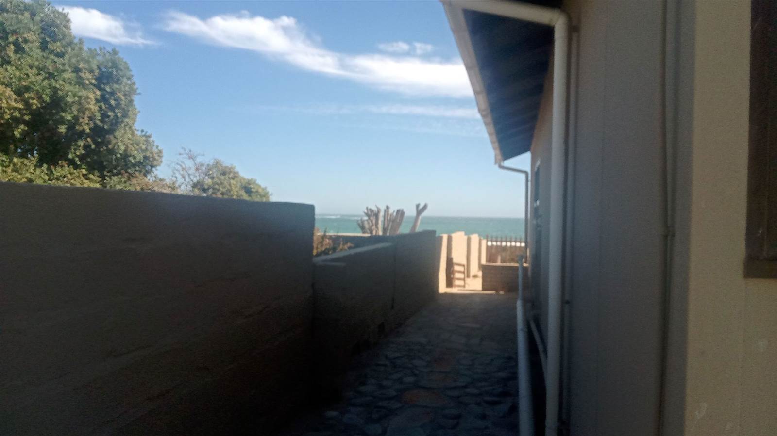 6 Bed House in Port Nolloth photo number 30
