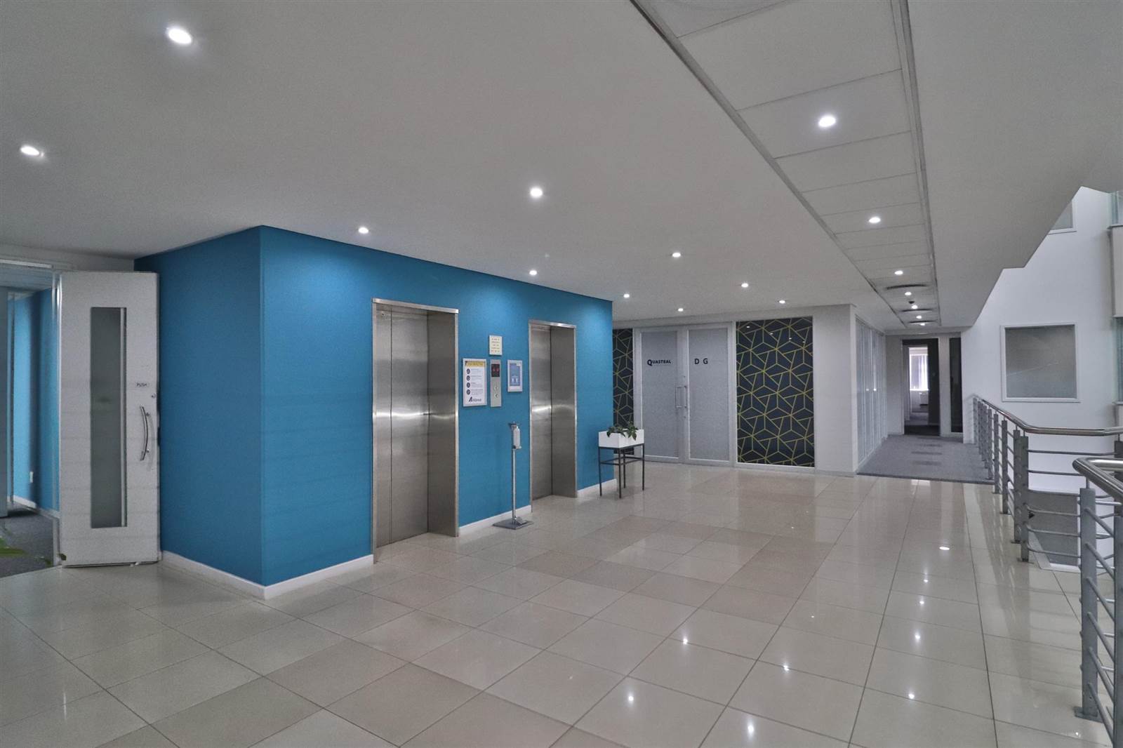 15  m² Commercial space in Sandown photo number 16