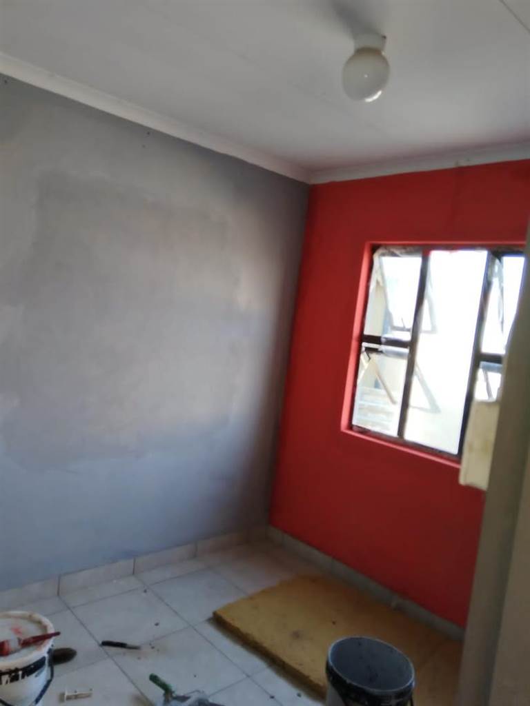 2 Bed House in Alberton photo number 12