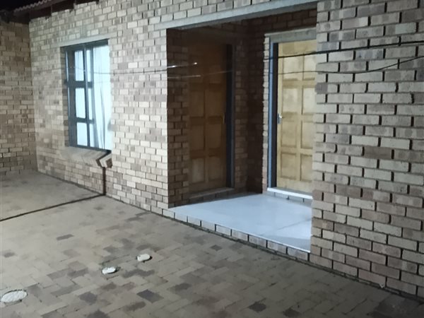 1 Bedroom House 1 Bedroom House