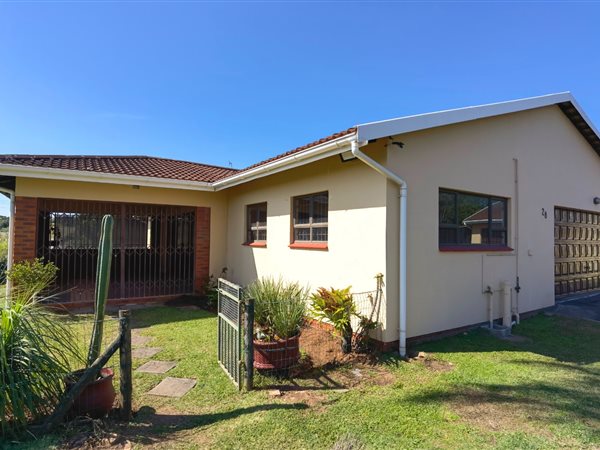 3 Bed Townhouse in Illovo Beach