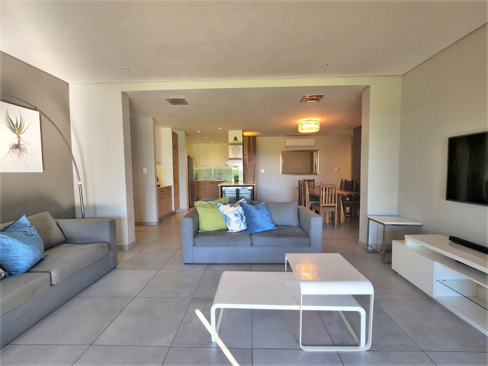 4 Bed Apartment in Ballito photo number 14