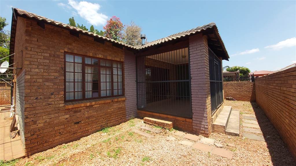 3 Bed House for sale in Theresa Park T4402264 Private Property