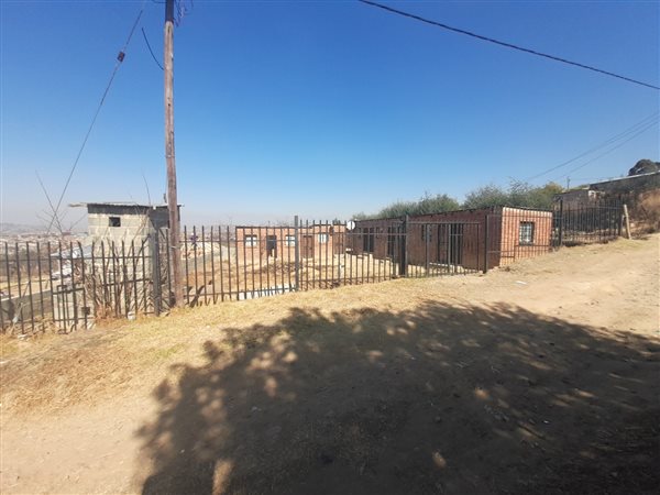 8 Bed House in Clarens