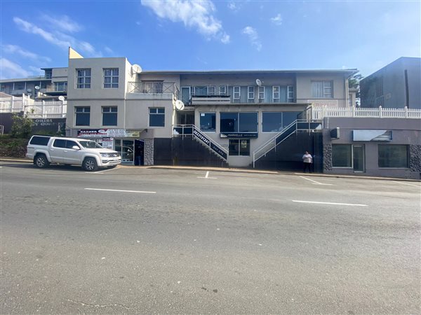 82 m² Commercial space 82 m² Commercial space