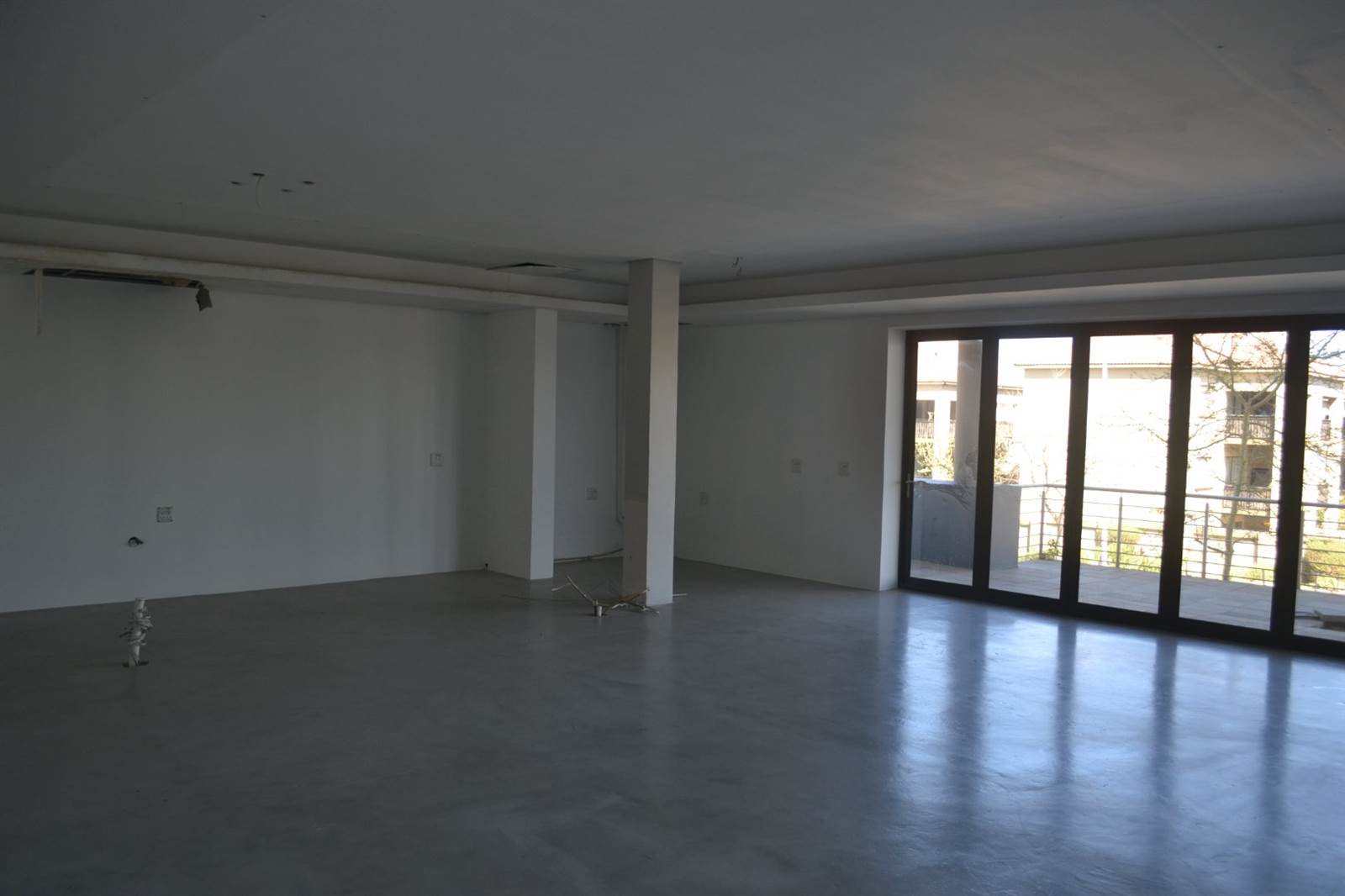 89  m² Commercial space in Fourways photo number 2