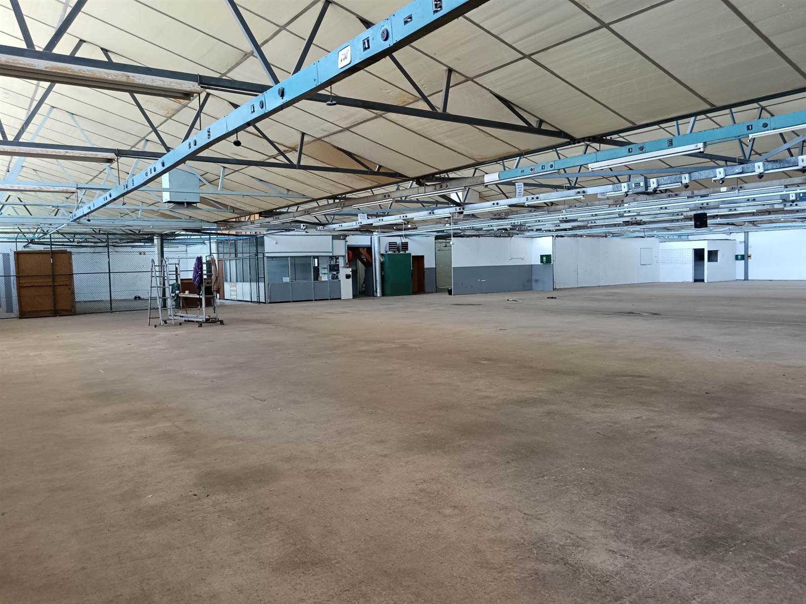 2000  m² Industrial space in Athlone photo number 5