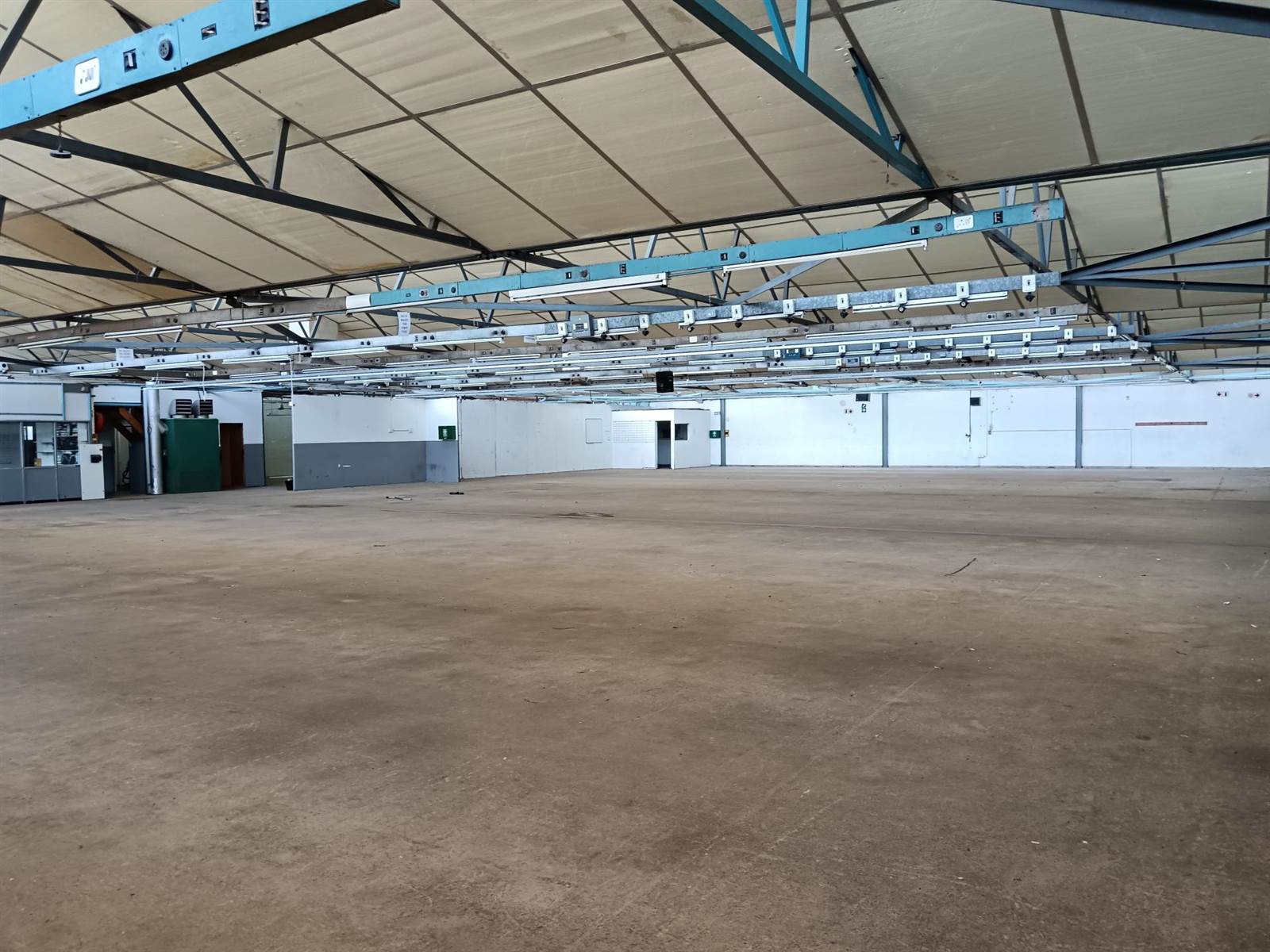 2000  m² Industrial space in Athlone photo number 4