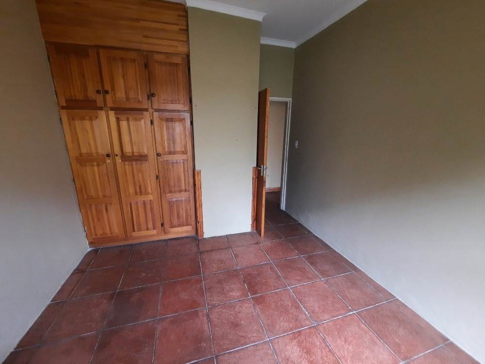 3 Bed Apartment in Lydenburg photo number 13