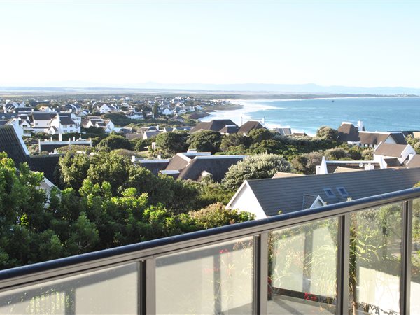 5 Bed House in St Francis Bay