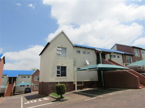 2 Bed Townhouse in Winchester Hills