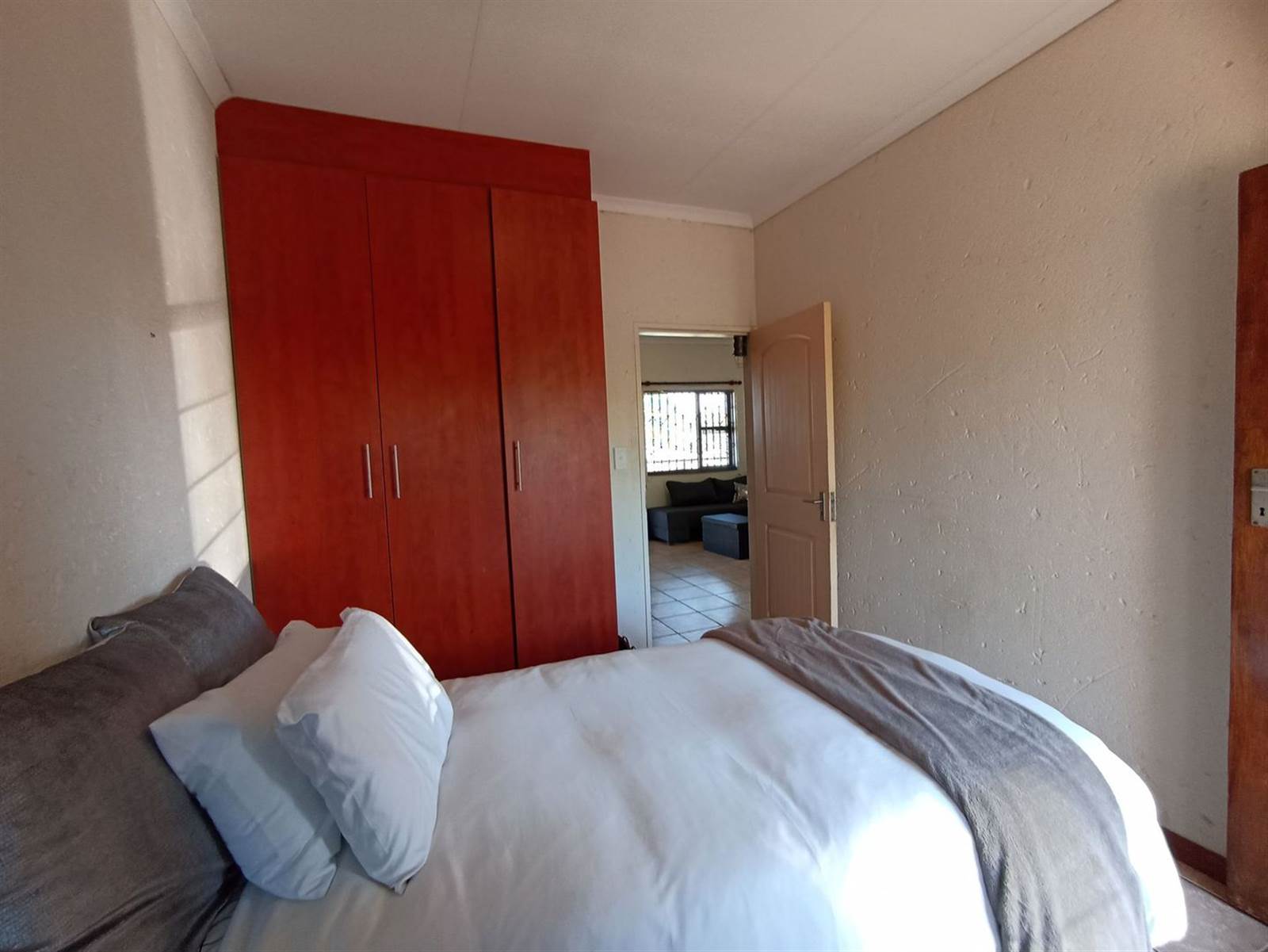 2 Bed Apartment in Die Bult photo number 10