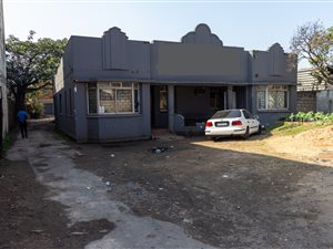 1243 m² Land available in Clairwood