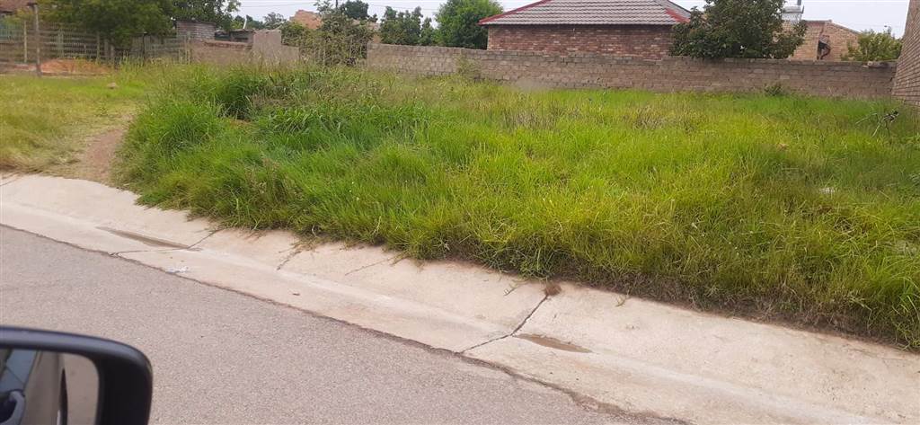 388 m² Land available in Soshanguve photo number 5
