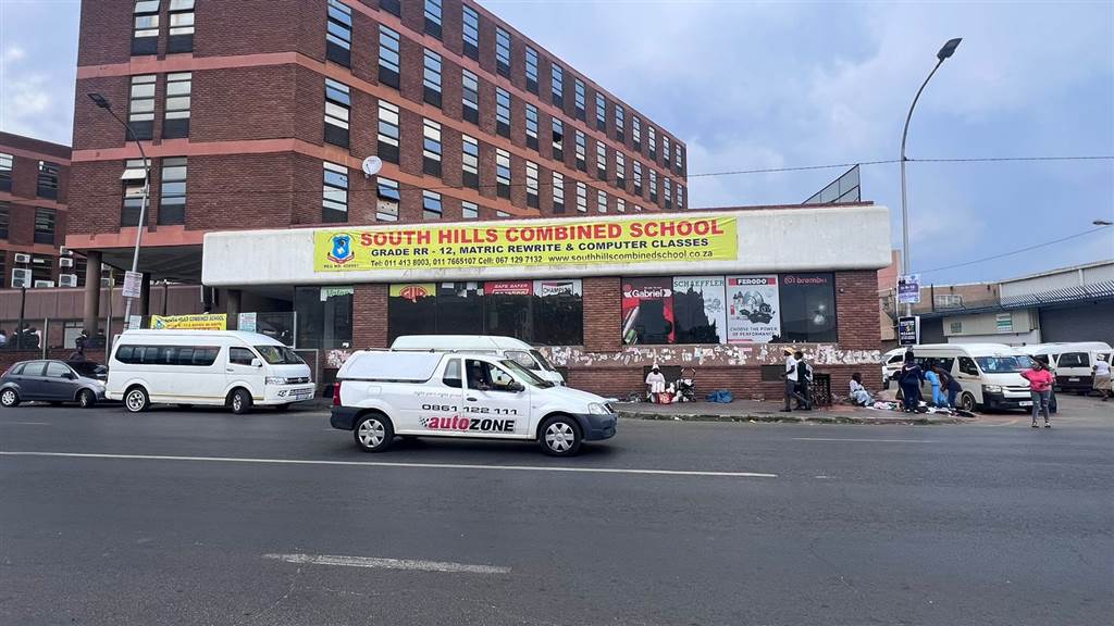500  m² Commercial space in Roodepoort Central photo number 3