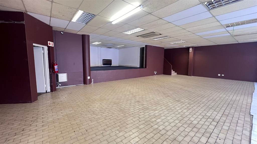 500  m² Commercial space in Roodepoort Central photo number 11