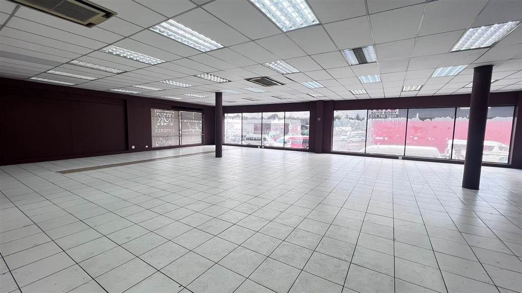 500  m² Commercial space in Roodepoort Central photo number 22