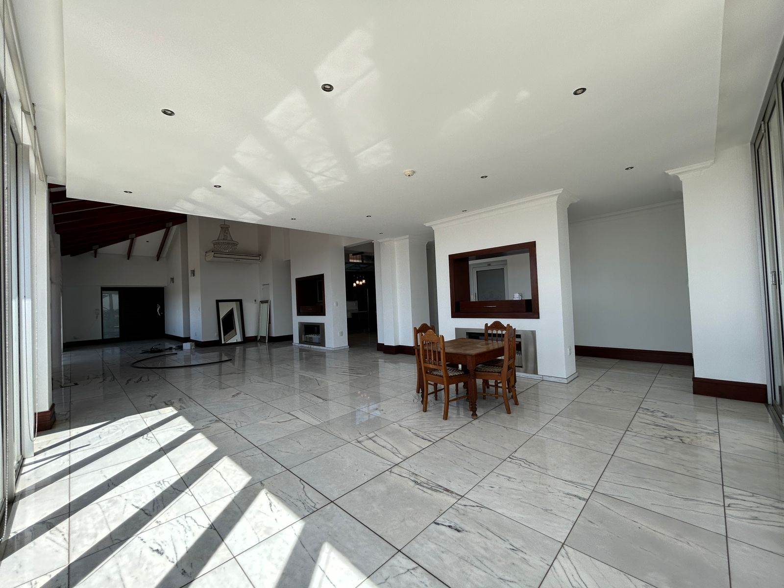 2 Bed Penthouse in Witbank Central photo number 28