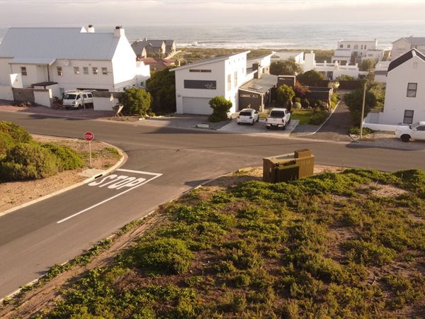 781 m² Land available in Yzerfontein