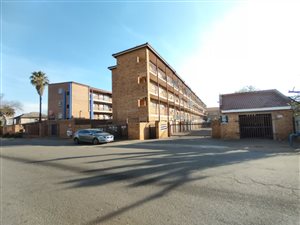 2 Bed Apartment in Kempton Park Central