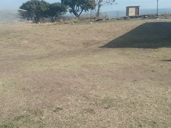 972 m² Land