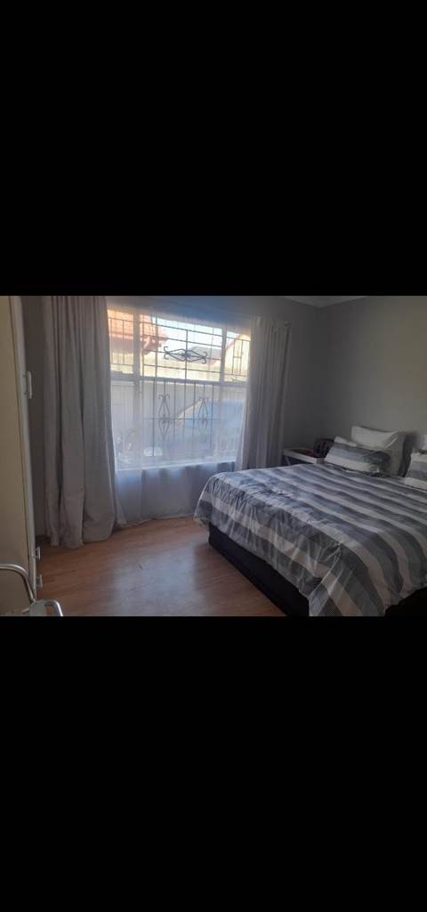 3 Bed House in Pimville photo number 9